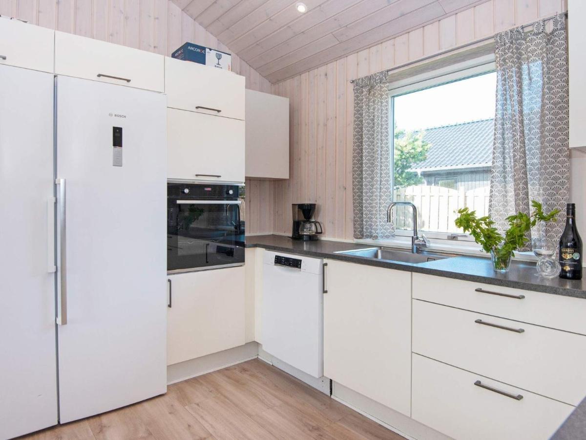 16 Person Holiday Home In R M Rømø Kirkeby Exterior foto